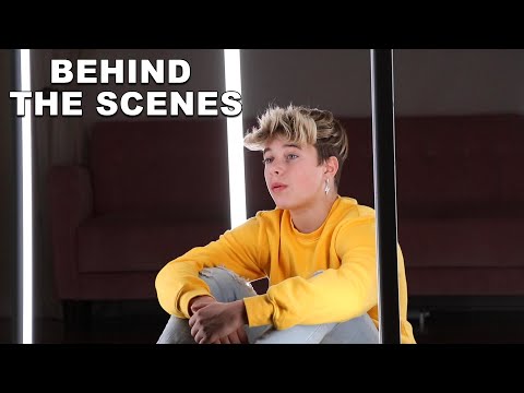 *NEW POST MALONE CIRCLES VIDEO COMING SOON* Gavin Magnus | Jam Jr.