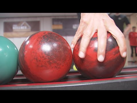 Hauptsache Sport - Alex vs Harald: Wer kegelt besser?