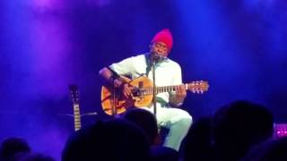 Seu Jorge - Oh You Pretty Things (David Bowie Cover)