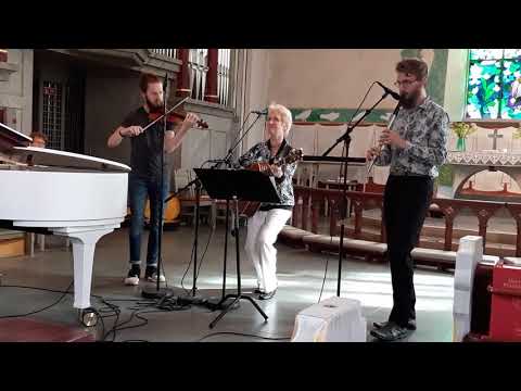 McRoar – Some Fools Cry/The Rose in the Heather