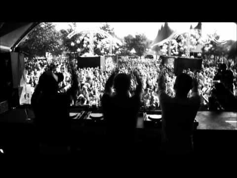 R.DV.LM Vs. Oasis - It's A Wonderwall Momentum (Cabox Booty Mashup) [Official Video]