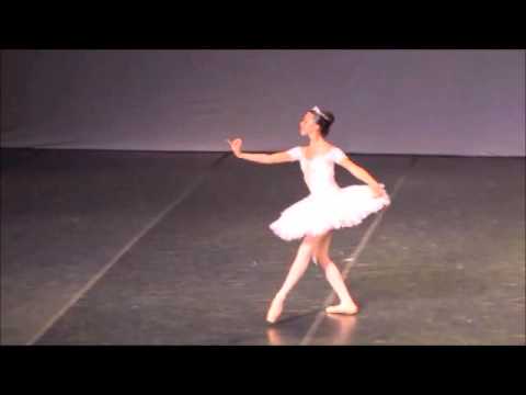 SELECIONADO YAGP 2011-2012 - 111 - LETÍCIA DIAS DOMINGUES - 14 ANOS - ESC . PETITE DANSE