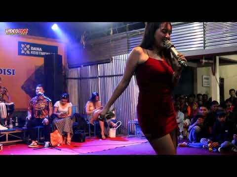 sayang 2 rahma velisha makin asik pakai kostum merah goyangane sampai kelihatan jelas