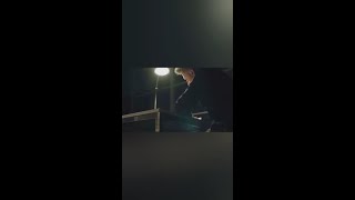 La idea errónea de que el éxito está ligado a trabajar muchas horas.