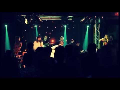 Acustica deLuxe - Acustica deLuxe - Vlasy vŕby (live)