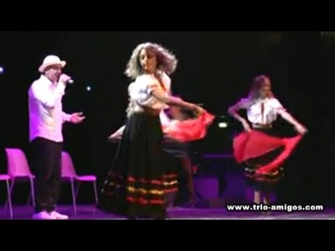 Albano Carrisi presenta Tommaso Zuccaro in Tristezza cantu - Taranta in Salento, Puglia