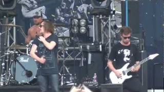 Raunchy - Warriors (Live @ Hegyalja Festival 2011)