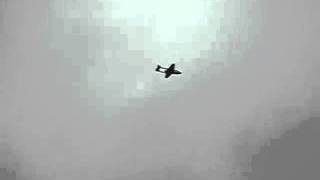 preview picture of video 'de Havilland Vampire flyby 2'