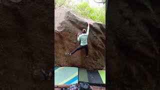 Video thumbnail: Problem 3 (Boulder 1, Roc de l'Avi). Can Bruguera