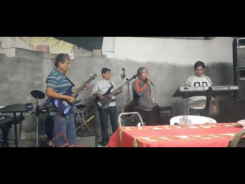 Grupo Revelacion ensayo