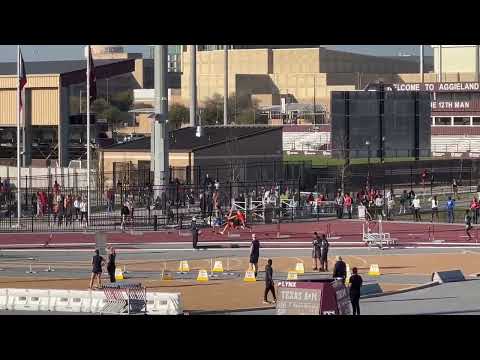 300M Hurdles @ Bluebonnet Relays, Texas A&M: Jordan Ferguson (Lane 7)