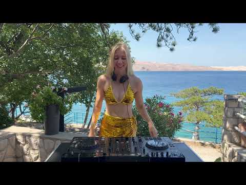 STEPHANIE -  Live TECH HOUSE DJ mix from Croatia  - James Hype, Mau P, Wuki, Joel Corry