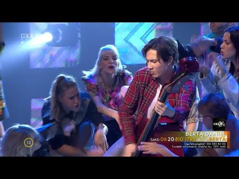 Berta Dániel X-Faktor 2017 - Júlia nem akar a földön járni  (Napoleon Boulevard)