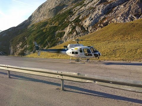 Elikos - Giro in elicottero sopra Canazei