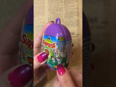 Surprise✨ #asmr #asmrsounds #satisfying #asmrtriggers #surprise #pipsqueak #candy