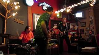 Andy and The Rockets - Yellow Jacket (The Ventures)