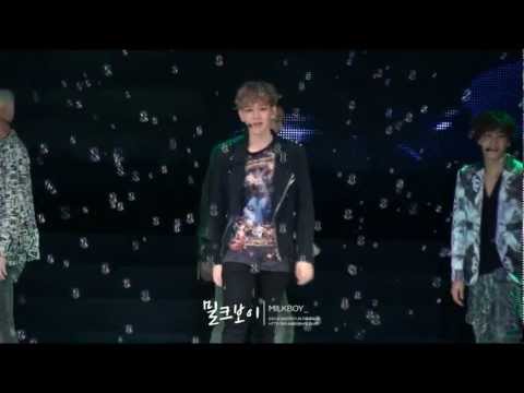 [Fancam_MILKBOY] 130406 Seoul Girls Collection - Angel (EXO-K Baekhyun)