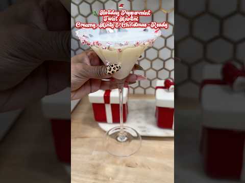 Debutante Crystal Martini Glasses Set – Premium Barware for Classic Cocktails