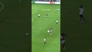 Samuel Lino faz Flamengo 2 x 0 Remo, no Brasileirão, após bela jogada de Luiz Araújo