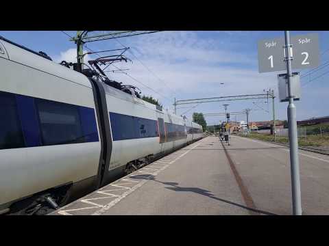 Tåg i Mörrum: Öresundståg 1052 I mot Karlshamn: (Spår 1)