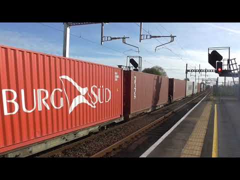 Freightliner Class 66 no: 66532 @ STJ {4L32} 07/10/2020.