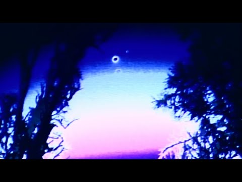 L'Avenir - Communion (Official Video)