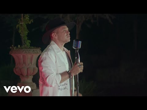 Jorge Medina - Valió La Pena Equivocarme (Con Mariachi)