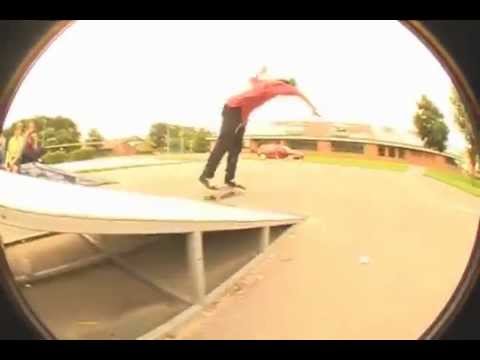 Double Heel house gap Großefehn