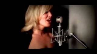 VIDEO DEBUT  ::  "Everything Is Changing" ::  RIKAH