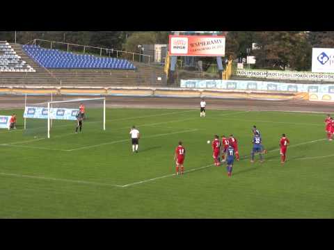 Piłkarz Unii Tarnów pobił kapitana Legii Warszawa w 60 sekund!