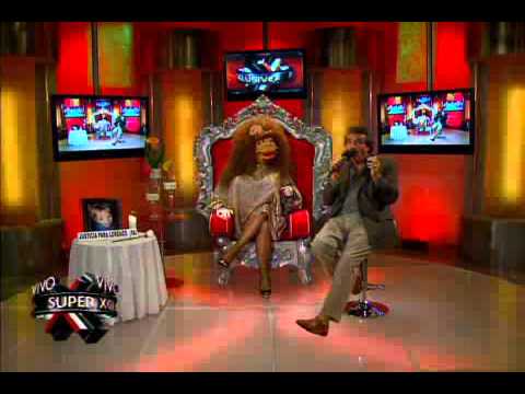 SuperXclusivo 10/1/12 - Yuri revela intimidades de su familia