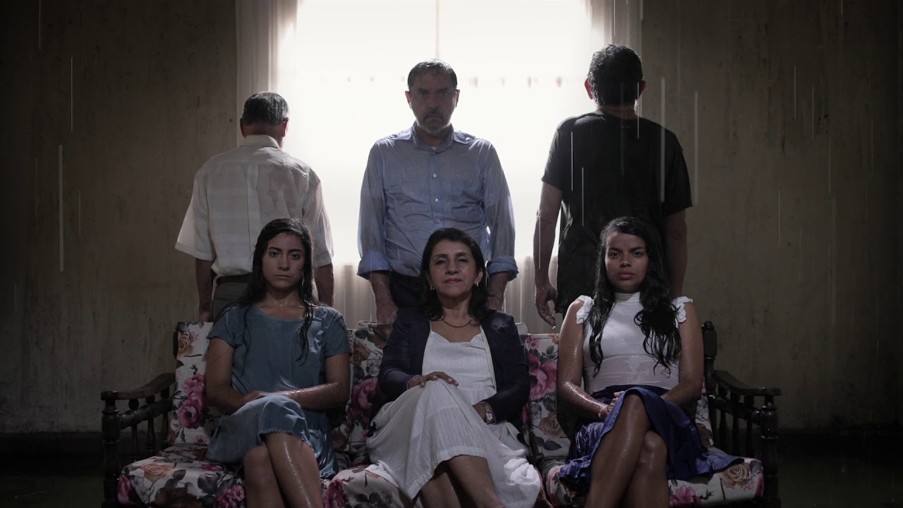 IN ASHES - Camila Rodríguez Triana | Doclisboa'19