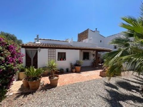 Spanish Property Choice Video Property Tour - Cortijo A1342, Zurgena Almeria, Spain. 95,000€