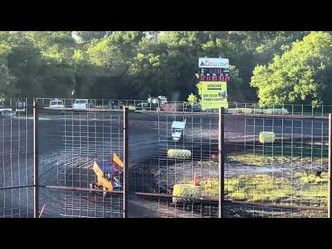 Minn-Kota lightning sprints A-main at Buffalo River Speedway 6/23/2024