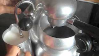 Atomic Coffee Machine - How to froth and steam milk