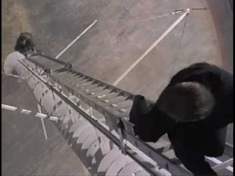 Goldeneye OST: "Settling the Score: 006 Vs. 007" [Extended]