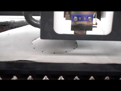 FiberCut • 0,35 mm V2A Siebgitter schneiden