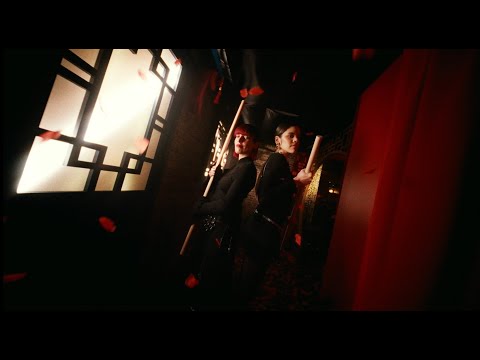 Superbus & RORI - Butterfly (Clip Officiel)