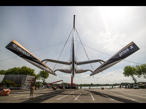 Maxi-trimaran Spindrift 2 back on the water