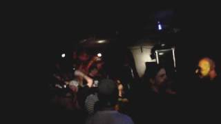 Rasta Knast - Einer Mehr Oder Weniger (Curitiba 02/05/2009) 92°Degrees