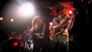 Nicnos Perform "Something You Should Know" on the Chevy Music Showcase