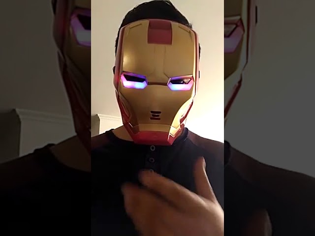 Vídeo relacionado con Rubies Disfraz Iron Man Premium para niños y niñas, Jumpsuit con armadura 3D y reactor, cubrebotas, máscara y guantes, Oficial Marvel para Carnaval, Halloween, Cumpleaños, Navidad