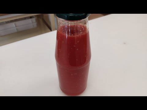 Passata di pomodoro fatta in casa
