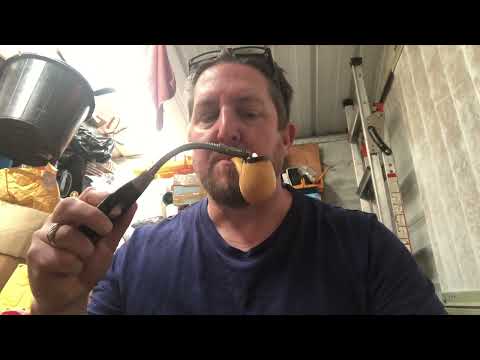 March ‘22- Lee Van Cleef Meerschaum colouring, Paul’s Pipes & Capt. Black Royal