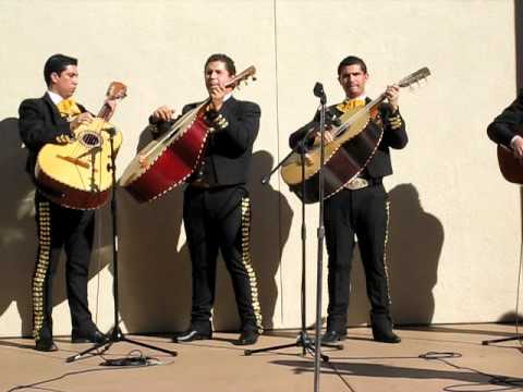 Mariachi Aguila de Oro - Dos Arbolitos