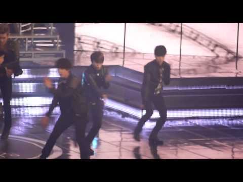 130131 Seoul Music Award - Sexy, Free & Single (Yesung focus)