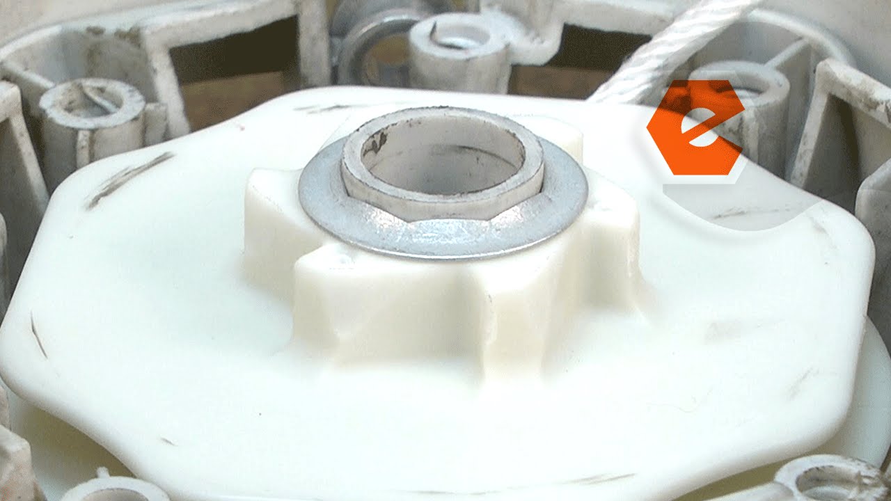 Replacing the Recoil Pulley Assembly