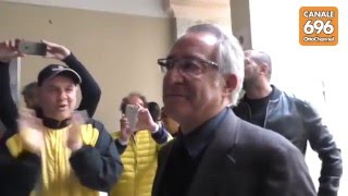 i-tifosi-acclamano-vigorito-a-piazzetta-vari