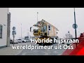 Wereldprimeur in Oss een hybride hijskraan