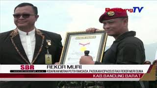 Download lagu Kibarkan Merah Putih Raksasa, Pasukan Kopassus Raih Rekor Muri Dunia | SBR | BANDUNGTV mp3